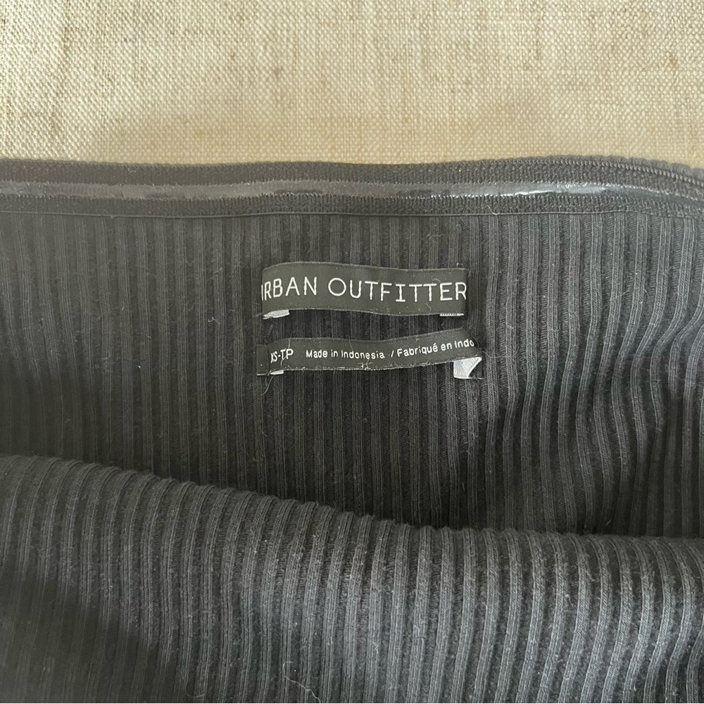 Urban Outfitters Ribbed Tube Top - Picture 3 of 4